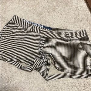 Volcom shorts size 1